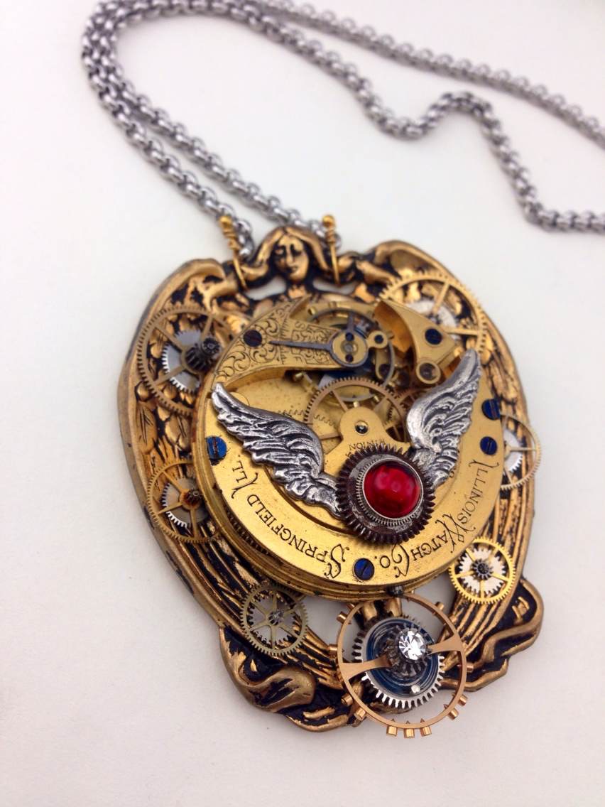 「时光天使」项链｜维多利亚蒸汽朋克系列；稀有古董雕花机械表芯/美制镀银和镀金黄铜印章/中古西德红琉璃宝石/莱茵石/古董机械手表齿轮/钛钢链等；孤独品（20131217）