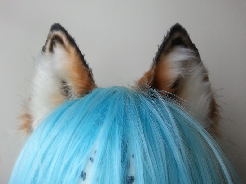 「火狐·小耳朵」仿真动物耳朵·发箍头饰；Canada加拿大温哥华手艺人Teeno；人造毛绒/金属等，采用金属线框架可弯曲，固定在一条细细的黑色金属头带上；Cosplay（20150227）