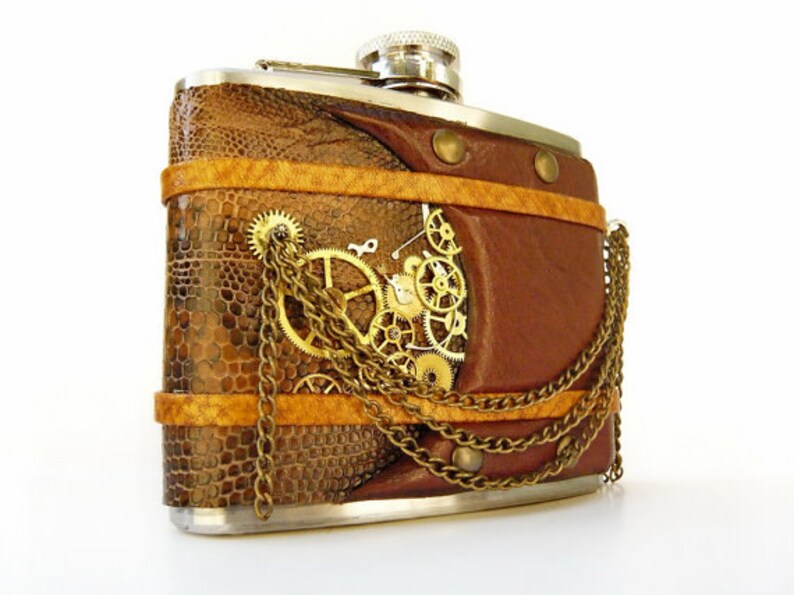 维多利亚蒸汽朋克·酒壶烧瓶；Serbia塞尔维亚AlexLibris；蜥蜴皮等皮革/5盎司容量不锈钢烧瓶壶/黄铜齿轮等古董机械手表零件；背面可刻字；绝版（20131116）/图丢失